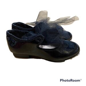 Capezio Patent Black Tap Shoes 10 1/2 Toddler Girls Dance